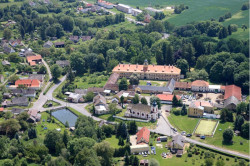 V obci Štědrá se podařilo obnovit zdejší zámek