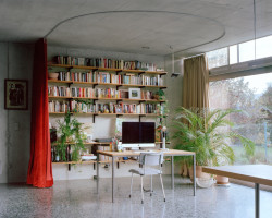 Vila Bôrik, PLURAL, LABAK - I přes dominující betonové plochy působí příjemným a útulným dojmem