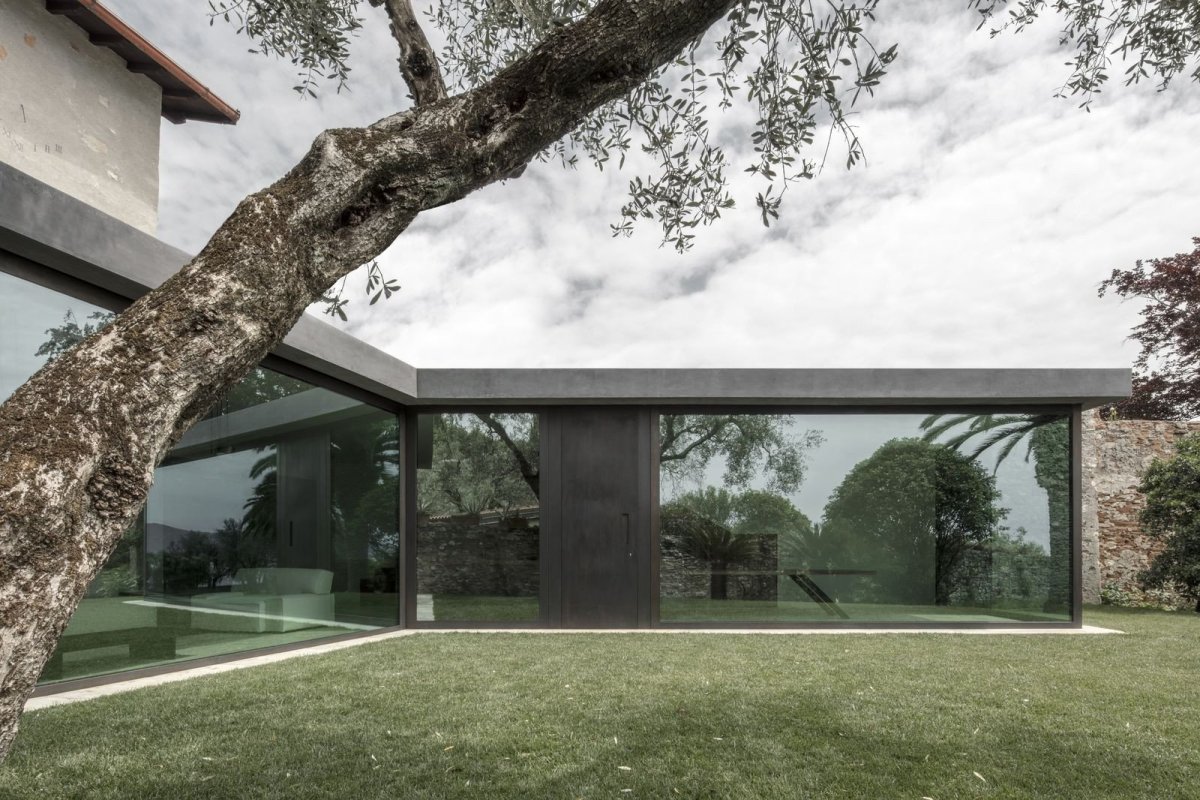 F Holiday House, Bergmeisterwolf