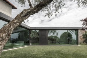 F Holiday House, Bergmeisterwolf