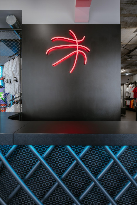 BasketSHOP, PANIKHORN / Adam Horn, Václav Páník	