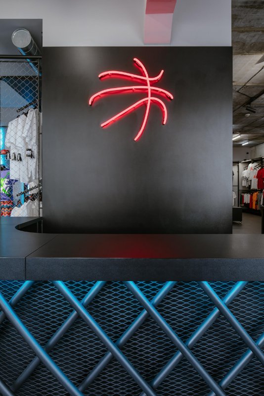 BasketSHOP, PANIKHORN / Adam Horn, Václav Páník	