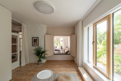 Rekonstrukce přízemního bytu, What architects