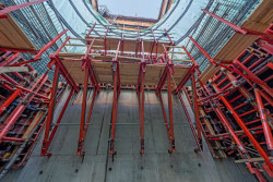 Stavební firma spolupracovala na bezbariérovém zpřístupnění stanice metra se společností PERI.