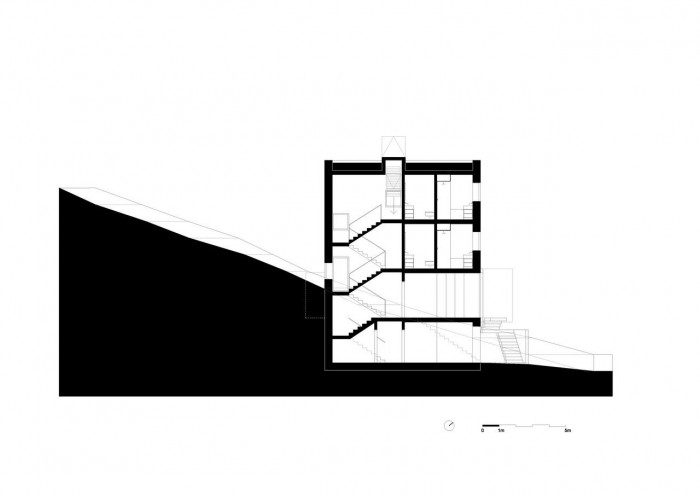plusminusarchitects, Rodinný dom Dlhé Diely, Bratislava, řez – foto