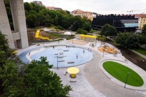 Hlavní architektka ateliéru LOXIA architects navrhla nové sportovní a volnočasové plochy pod pražským Nuselským mostem