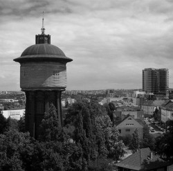 Věž Vršovické vodárny v Michli, Jan Kotěra