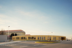 Studio Grulich architekti realizovalo v Líbeznicích pavilon základní školy.