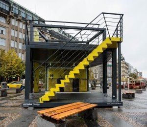 Informační centrum Designbloku ze CITY modulů na Václavském náměstí