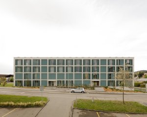 Bytová výstavba Wetzikon od švýcarského ateliéru E2A