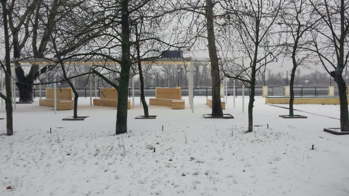 +48 Grupa Projektowa, Vladimír Balda, Jiří Žid, Pavilon na nábřeží Dněpru – foto