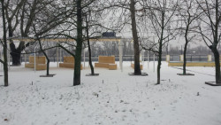 +48 Grupa Projektowa, Vladimír Balda, Jiří Žid, Pavilon na nábřeží Dněpru – foto