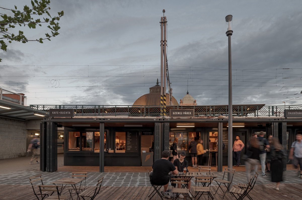 Paluba Hamburk v Plzni od ateliéru Projectstudio8