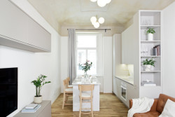 Interiér bytu v Oldřichově ulici v Praze od studia Prostor Interiors