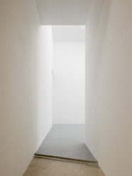 Výstava Dům v domě v Domě umění České Budějovice