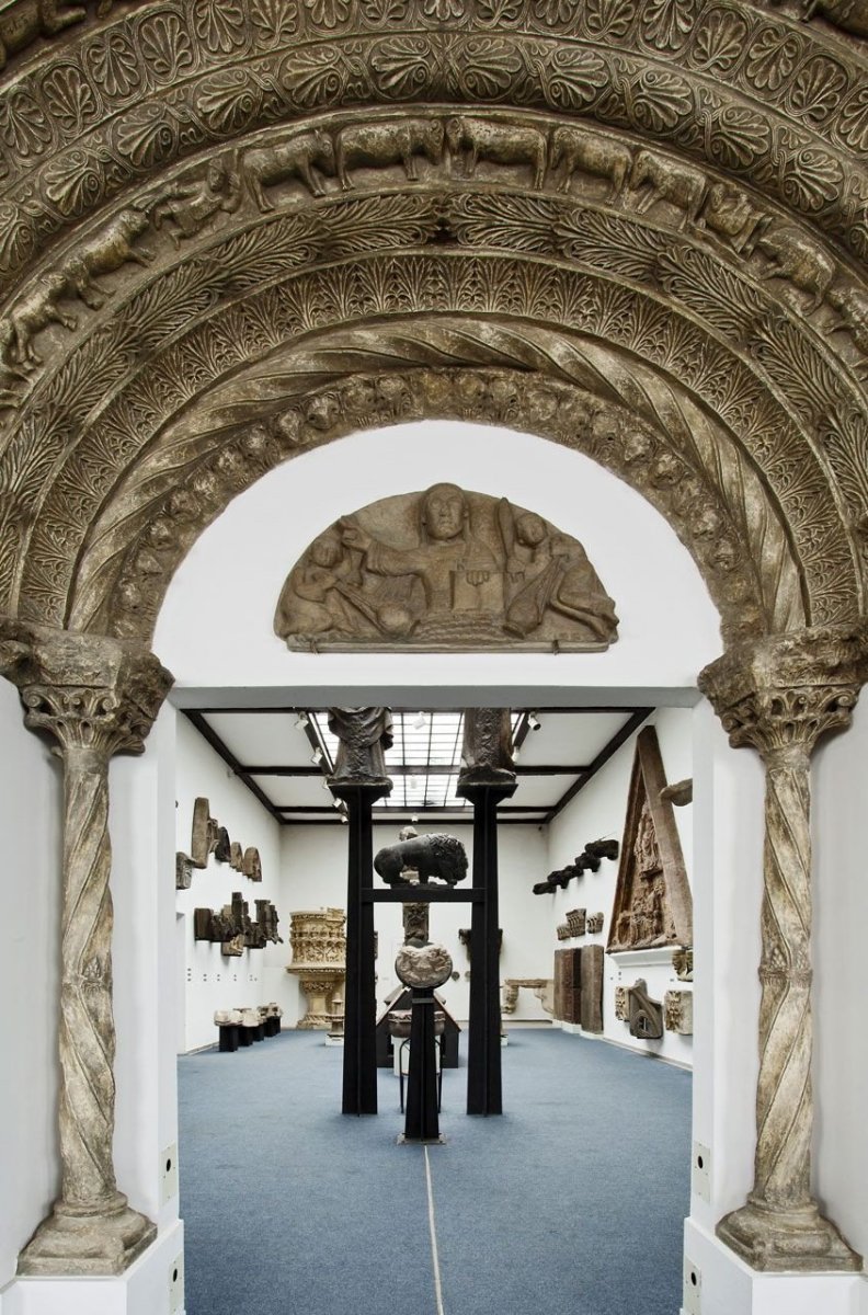 ART HOUSE, Designblok 2015: Lapidárium Národního Muzea -
