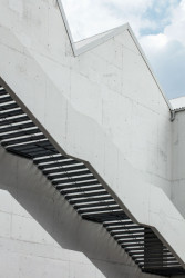 Přestavba obchodního domu Prior na Galérii Martin, Atelier8000