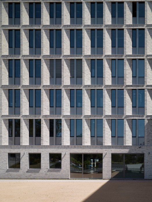 Univerzita J.E.Purkyně, Pelčák a partner architekti. Foto