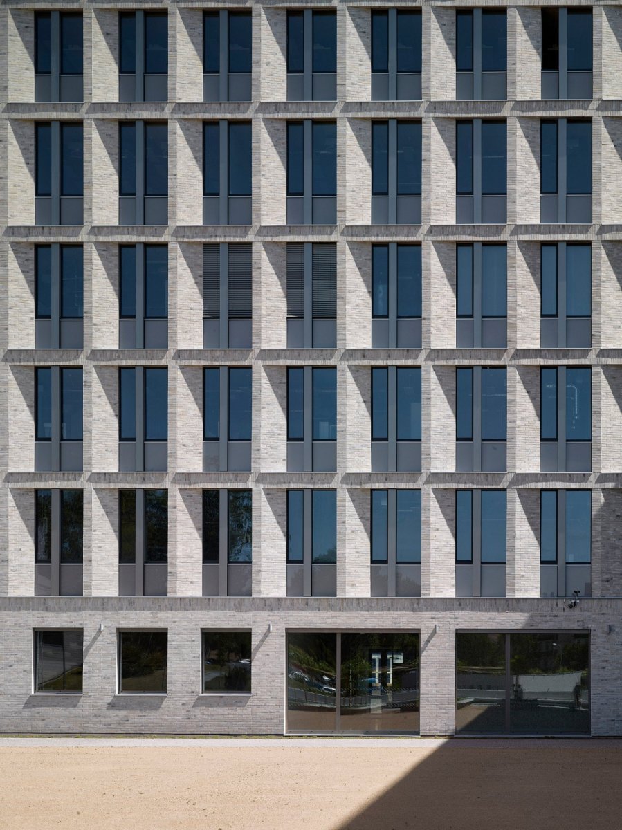 Univerzita J.E.Purkyně, Pelčák a partner architekti. Foto