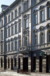 M Factory, Olgoj Chorchoj