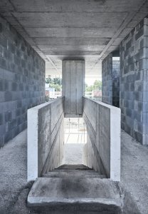 Fotografie z výstavby aktuálního projektu Divize 13 monolity HINTON - Sky City Villas v Záběhlicích