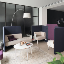 Na nové požadavky moderních kanceláří reaguje také společnost Wiesner-Hager návrhem různorodých kancelářských zón, kdy je každá navržena tak, aby odpovídala konkrétním potřebám.