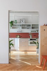 Panelový byt dostal novou podobu. (Byt 4+1 v panelu; Zuzana Bartasová)