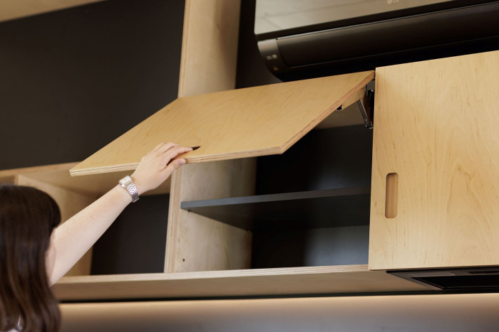 Příjemnou atmosféru dotváří především dřevo jakožto hlavní materiál. Moderní modulární domky Fashion Line RELAX od KOMA