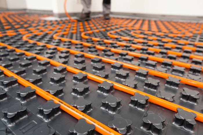 Vytápění a chlazení od REHAU