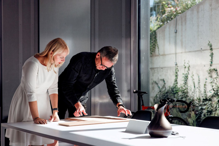 Vývojové inovační centrum KOMA se zaměřuje na nové konstrukční řešení, testování materiálů a optimalizaci výroby.