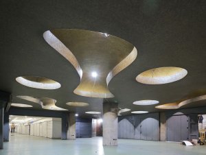 Od 9. března do 4. června 2025 je možné navštívit výstavu Caracas: Zapomenutá metropole modernismu ve Winternitzově vile.