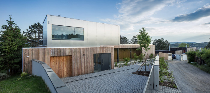 Vila na Vysoké skále, Majo architekti