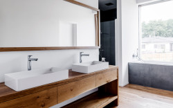 Rodinný dům v Chrustenicích, Refuel works / Zbyněk Ryška, Jan Skoupý