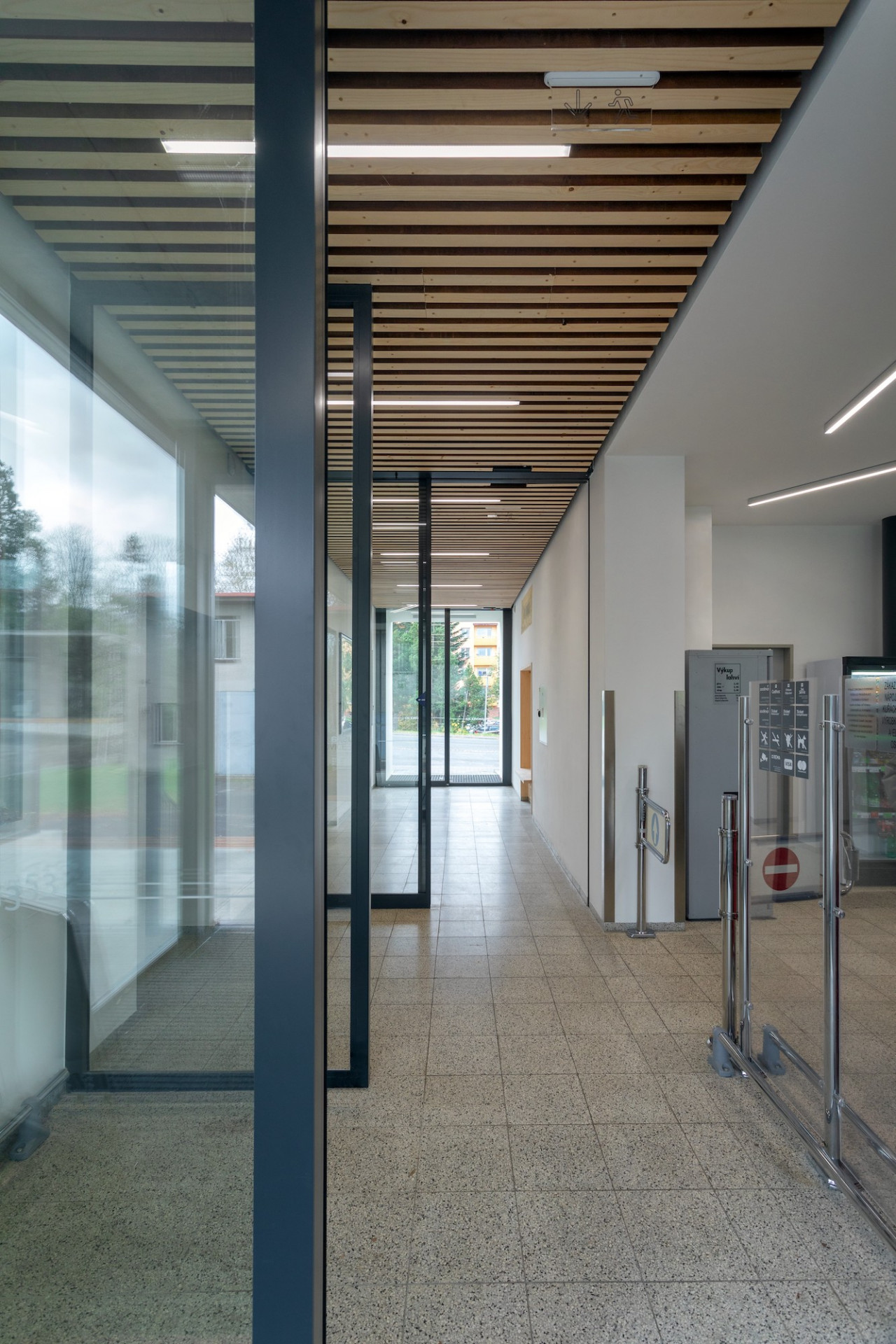 Polyfunkční dům Hruška v Trojanovicích, Kamil Mrva Architects