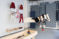 Výstava Krásná práce v Galerii 1