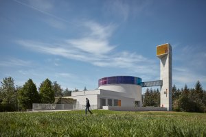 Kostel blahoslavené Restituty na sídlišti Brno - Lesná od Marka Štěpána z Atelieru Štěpán, realizace 2020