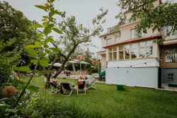 Pro žižkovský ateliér edit! není Vila 63 zdaleka první gastro realizací. (Vila 63, edit!)