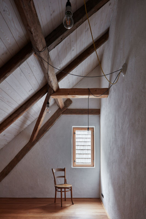 Lenka Míková, rekonstrukce usedlosti v Jižních Čechách