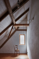 Lenka Míková, rekonstrukce usedlosti v Jižních Čechách