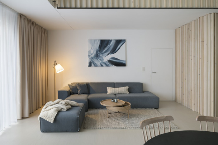 Rekonstrukce mezonetového bytu v Bratislavě, LANG BENEDEK ASSOCIATED ARCHITECTS