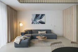 Rekonstrukce mezonetového bytu v Bratislavě, LANG BENEDEK ASSOCIATED ARCHITECTS