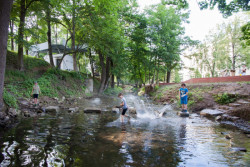 Obnova nábřeží řeky Loučné v Litomyšli, Rusina Frei