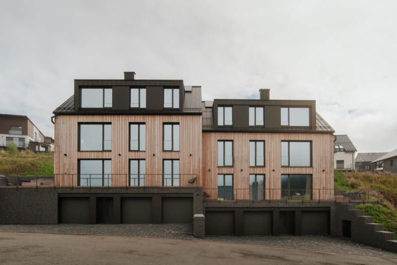  (Apartmánový dvojdům v Krušných horách; BekArch)