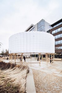 Urban Sanctuary, ve spolupráci s firmou Kubíček Visionar