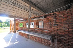 PROKŠ PŘIKRYL ARCHITEKTI, Zázemí biotopu v Honěticích u Kroměříže – foto
