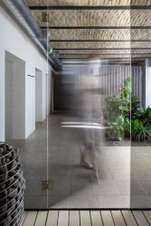 Spa centrum v Bratisavě od Grau Architects