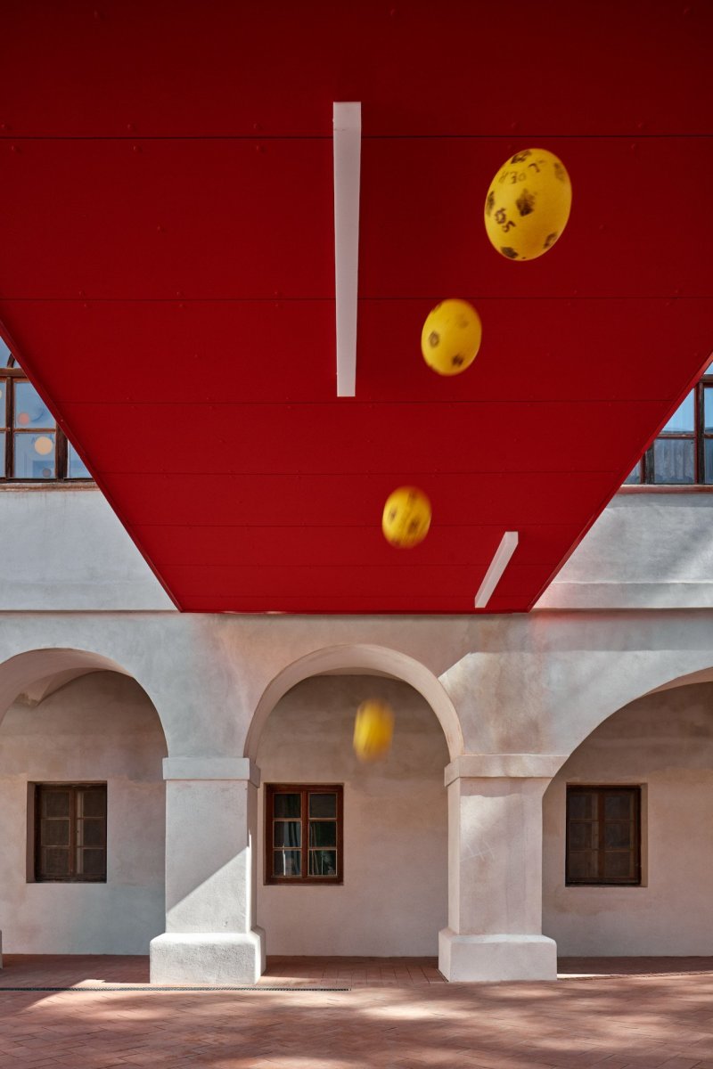 Rekonstrukce a rozšíření Základní školy Vřesovice, Public Atelier, studio FUUZE/ Jiří Markevič, Jaroslav Sedlák © BoysPlayNice
