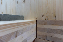 NOVATOP rozšířil výrobní portfolio o standardní CLT pro vícepodlažní dřevostavby