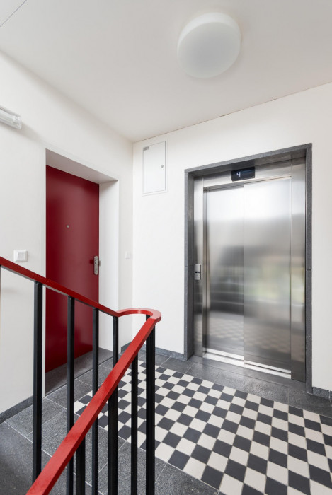 Bytový dům Domino, Atelier RAW