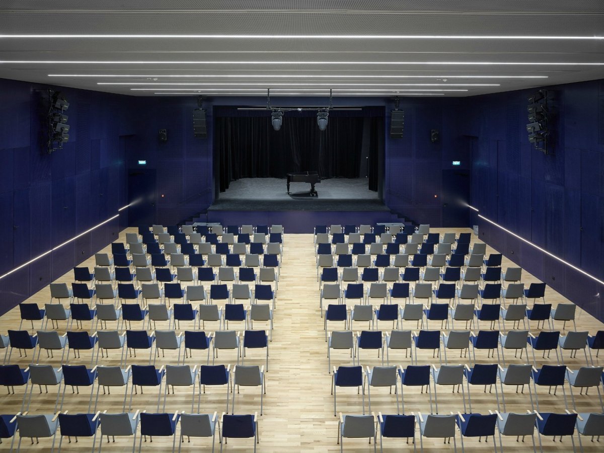 Společenské a kulturní centrum Kuřim, ARCHTEAM